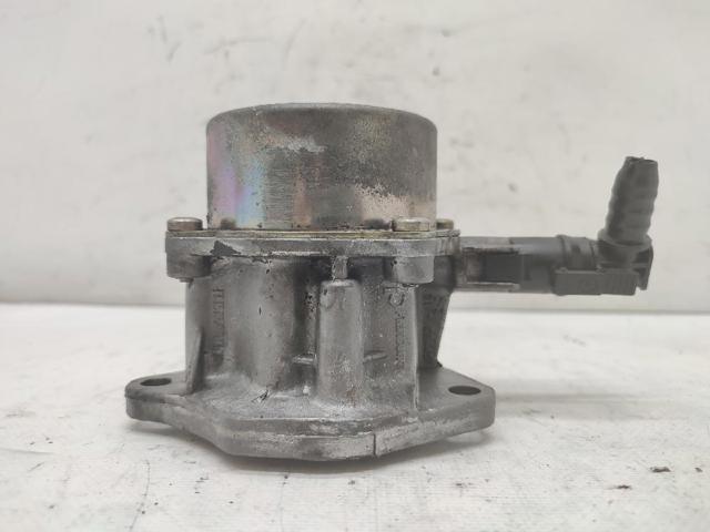 8200113585 RENAULT Bomba de vacío comprar Alcalá