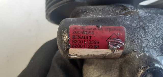 Bomba servodireccion 8200113599 RENAULT