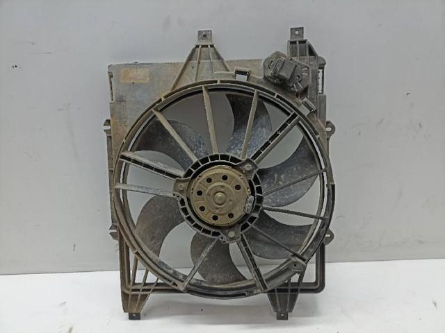 RENAULT 8200114039 Difusor del radiador del aire acondicionado con ventilador y motor comprar Pamplona