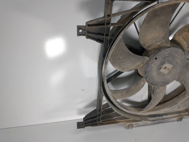 RENAULT 8200114039 Difusor del radiador del aire acondicionado con ventilador y motor  disponible España