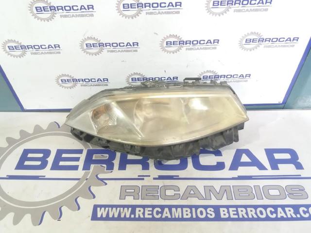 Soporte deparachoques delantero derecho 8200114674 Renault (RVI)