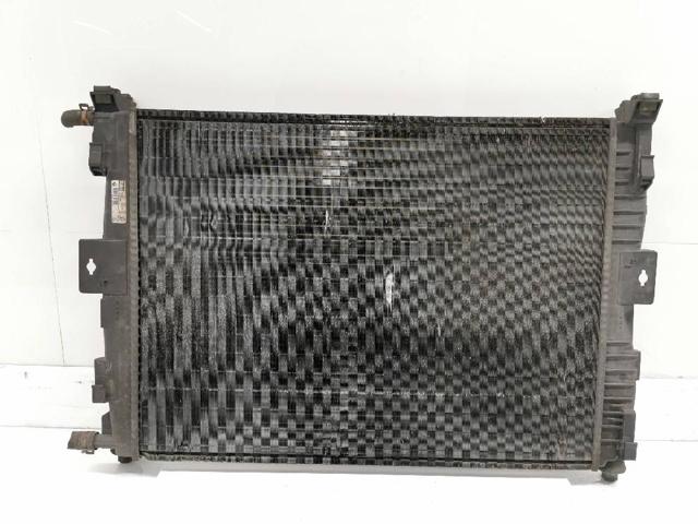 RENAULT 8200115541 Radiador  en stock Valencia