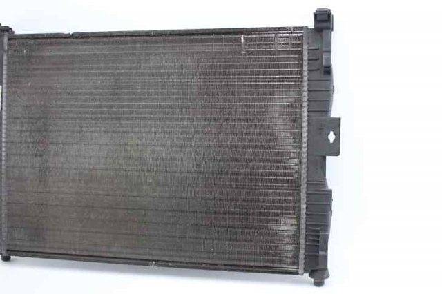 8200115541 RENAULT Radiador de refrigeración del motor  comprar en Lleida