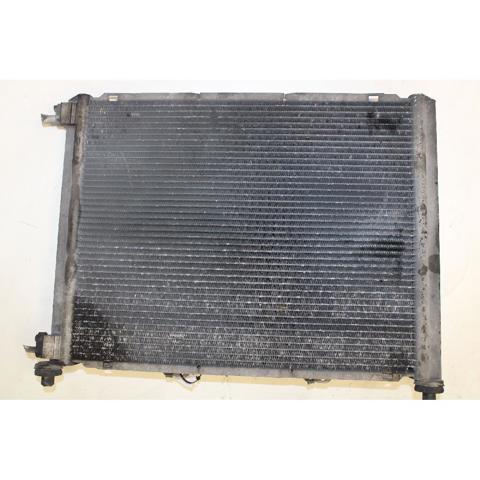RENAULT 8200116110 Radiador de refrigeración del motor  disponible Valladolid