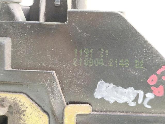 8200119121 Cerradura de puerta delantera derecha  en stock Castellón
