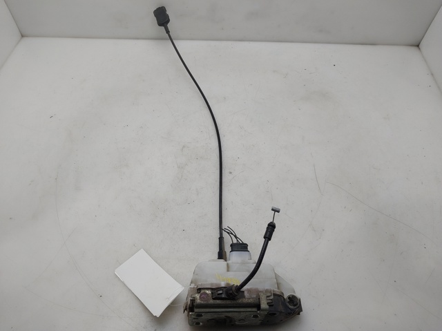 RENAULT 8200119122 Cerradura  en stock Terrassa
