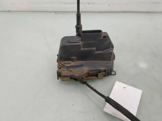 8200119333 RENAULT Cerradura de puerta trasera izquierda  en stock Huelva