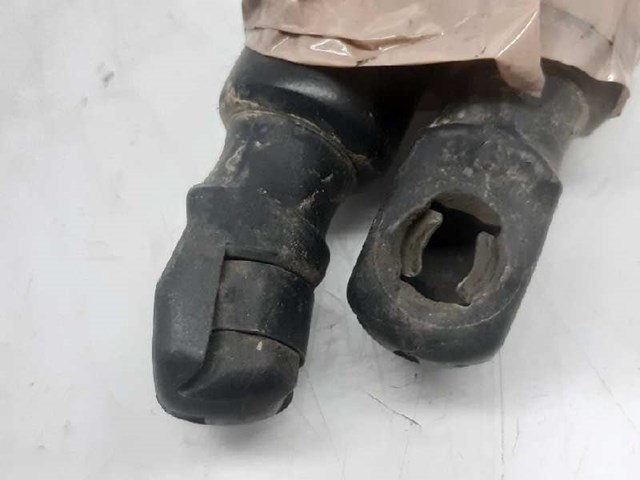 8200119498 Amortiguador maletero comprar Almería