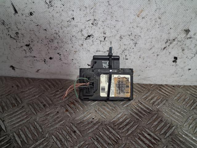 Clausor para Renault Scenic II (JM0, JM1)