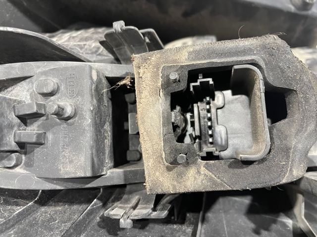 8200127702 RENAULT Piloto trasero derecho comprar Alcalá