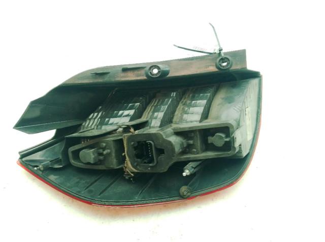 8200127702 RENAULT Piloto trasero derecho comprar Madrid
