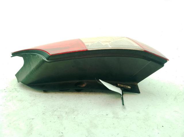 RENAULT 8200127702 Piloto trasero derecho  comprar en Albacete