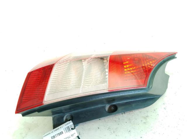 RENAULT 8200127704 Piloto trasero izquierdo  en stock Salamanca