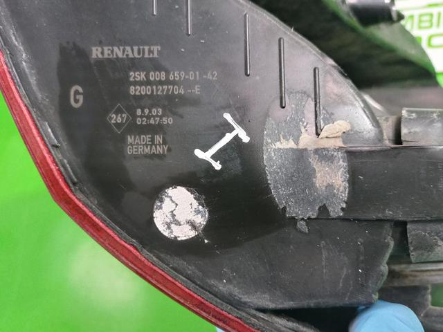 RENAULT 8200127704 Piloto trasero izquierdo comprar Tarragona