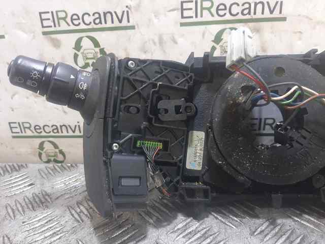RENAULT 8200127727 Conmutador de la columna de dirección completo  disponible Lugo