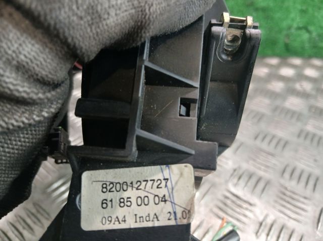 8200127727 RENAULT Conmutador columna dirección comprar Madrid