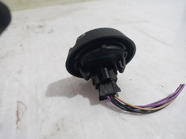 8200128309 RENAULT Botón del regulador de altura de faros  comprar en Oviedo