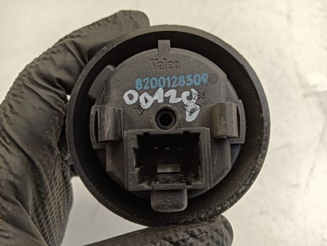 8200128309 Botón del regulador de altura de faros comprar Sevilla