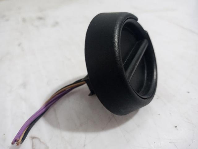 RENAULT 8200128309 Botón del regulador de altura de faros  disponible Valladolid