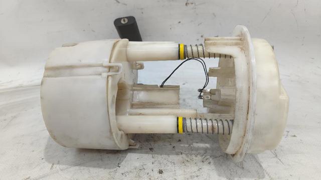 8200128479 RENAULT Módulo de bomba de combustible con sensor de nivel de combustible  disponible Alicante
