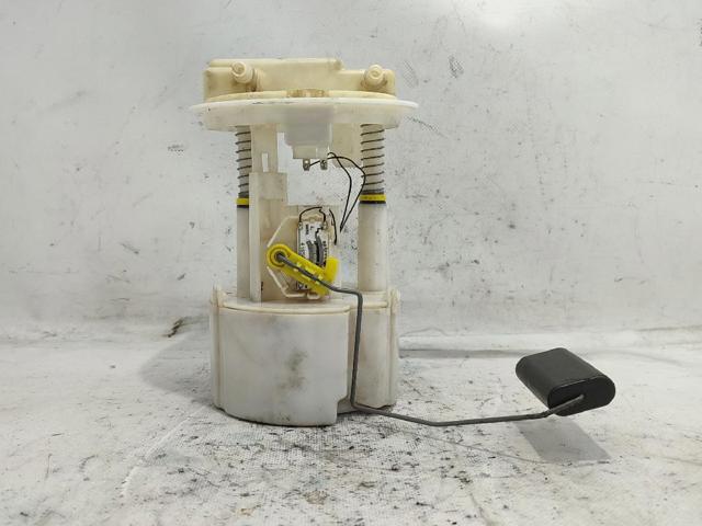 8200128479 Bomba de gasolina comprar Sevilla