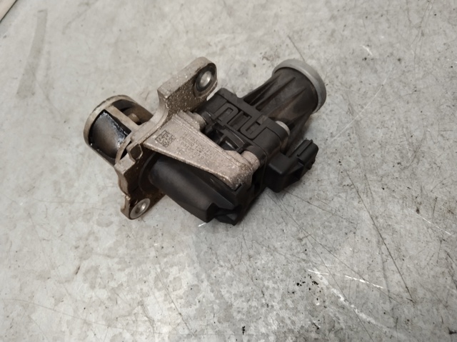 RENAULT 8200129863 Válvula EGR de recirculación de gases  comprar en Murcia