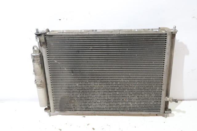 8200134606 RENAULT Radiador de refrigeración del motor  disponible Ourense