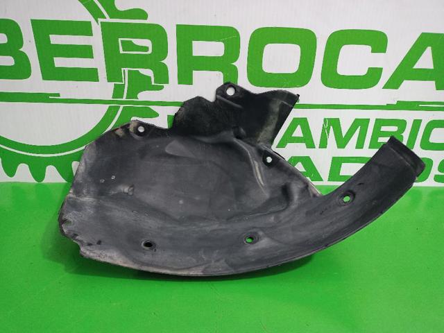 RENAULT 8200136725 Paso de rueda delantero izquierdo trasero  en stock Salamanca