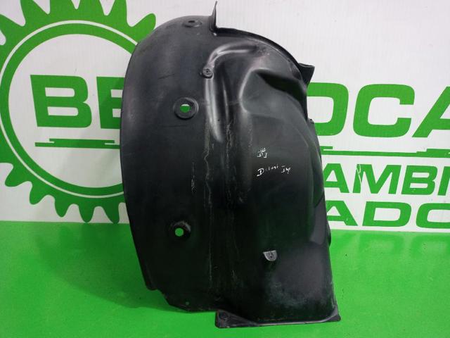 8200136725 Paso de rueda delantero izquierdo trasero  disponible Burgos