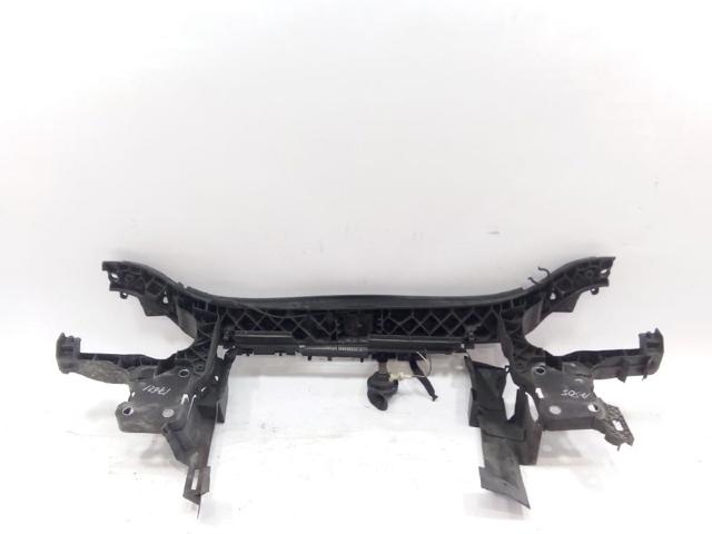 8200137494 Soporte de radiador superior  en stock Castellón