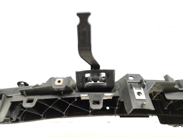RENAULT 8200137495 Soporte izquierdo del radiador (panel de montaje de faros)  disponible Lugo