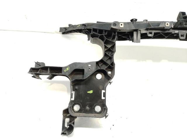 8200137495 RENAULT Soporte izquierdo del radiador (panel de montaje de faros)  en stock Huelva