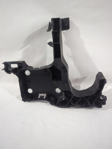 RENAULT 8200137495 Soporte izquierdo del radiador (panel de montaje de faros)  en stock Salamanca
