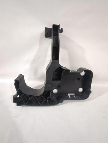 8200137495 RENAULT Soporte izquierdo del radiador (panel de montaje de faros)  comprar en Jaén
