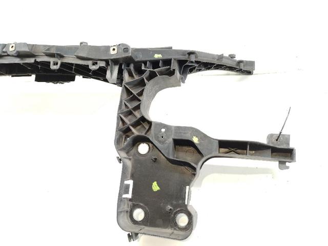 RENAULT 8200137495 Soporte izquierdo del radiador (panel de montaje de faros) comprar Tarragona