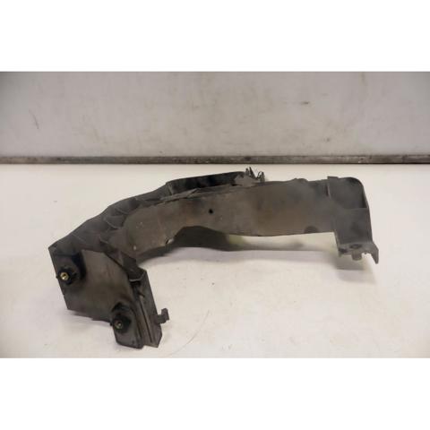RENAULT 8200137496 Soporte derecho del radiador (panel de montaje para faros)  en stock Valencia