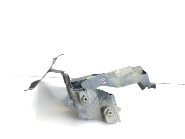8200137496 RENAULT Soporte derecho del radiador (panel de montaje para faros)  comprar en Jaén