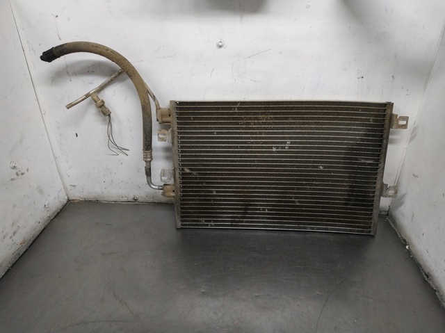 Aire acondicionado capacitor 8200137650 RENAULT