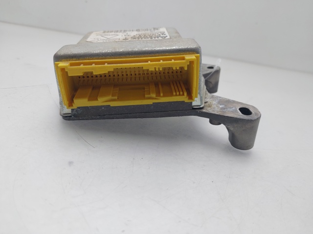 8200138952 Módulo de control de airbag comprar Sevilla