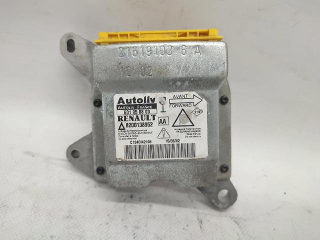8200138952 RENAULT Módulo de control de airbag  en stock Córdoba