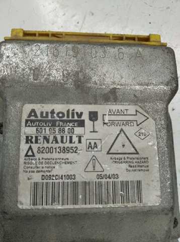 8200138952 RENAULT Módulo de control de airbag  comprar en Oviedo