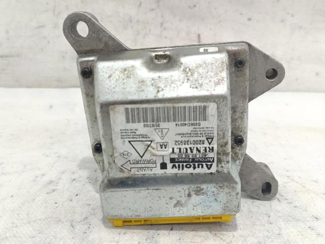 8200138952 Módulo de control de airbag comprar Girona