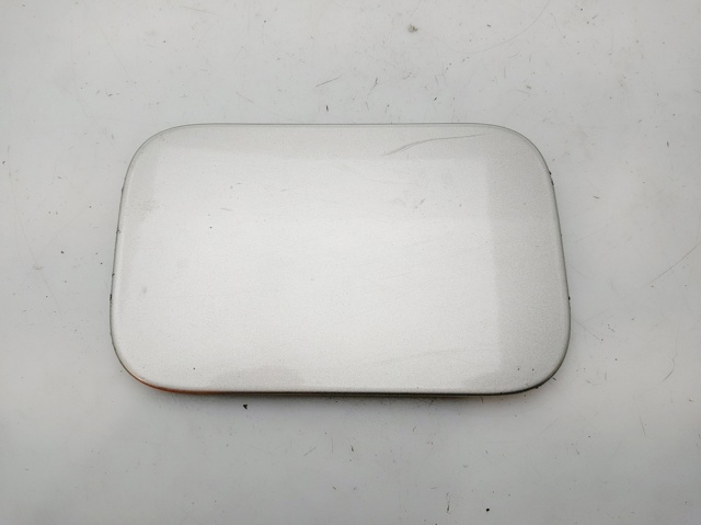 Tapa exterior de tanque combustible Renault Scenic II (2003-2009)
