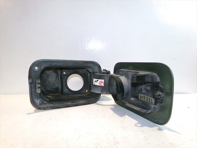 RENAULT 8200139543 Carcasa del tubo de llenado del tanque de combustible comprar Tarragona