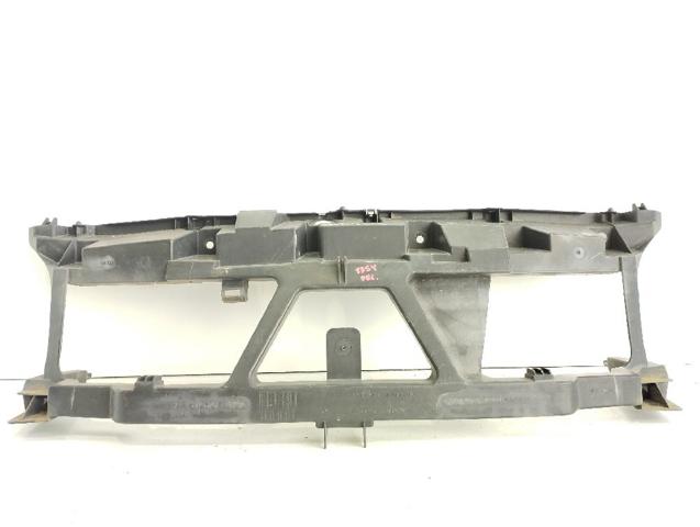 8200140174 RENAULT Panel de soporte del radiador y montaje de faros  disponible Ourense
