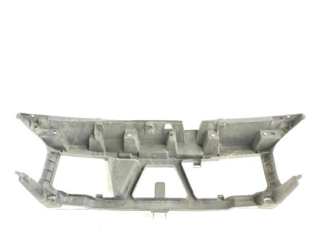 RENAULT 8200140174 Panel de soporte del radiador y montaje de faros  disponible Valladolid