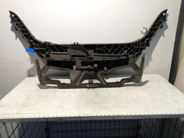 RENAULT 8200140174 Soporte de radiador  en stock Valencia