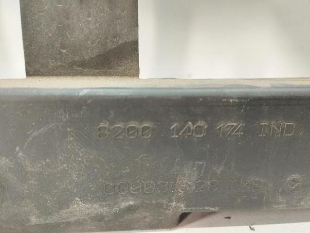 8200140174 Soporte de radiador  en stock Castellón