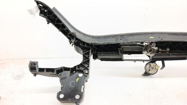 8200140478 Soporte superior del radiador (panel de montaje de faros)  comprar en Reus