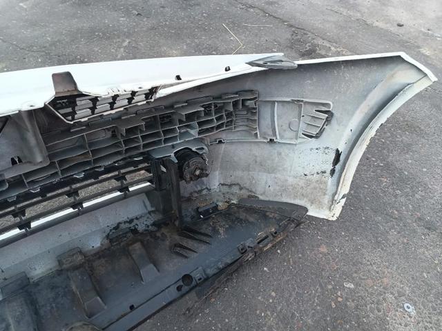 8200142000 RENAULT Paragolpes comprar Alcalá